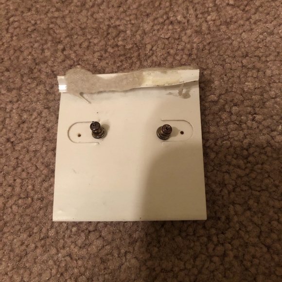 2 pairs! NWT Vintage Twenty West earrings 80s - Picture 3 of 6